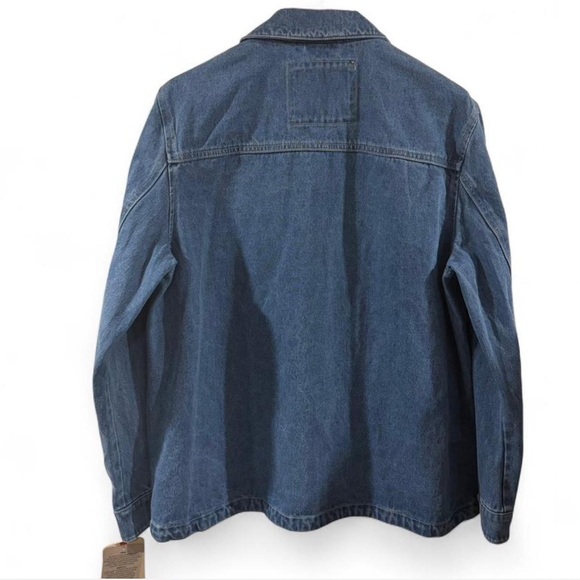 NWT Levi's Classic Full-Zip Shirt Denim Jacket Size Large - Picture 3 of 5